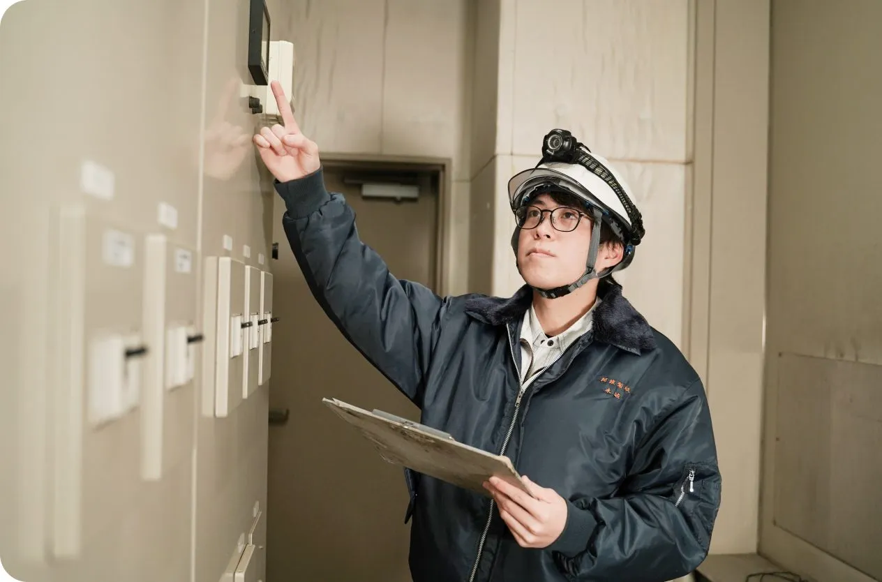 技術職で働く木岐さんの写真