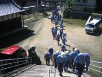 （諏訪神社まで13分で到着）